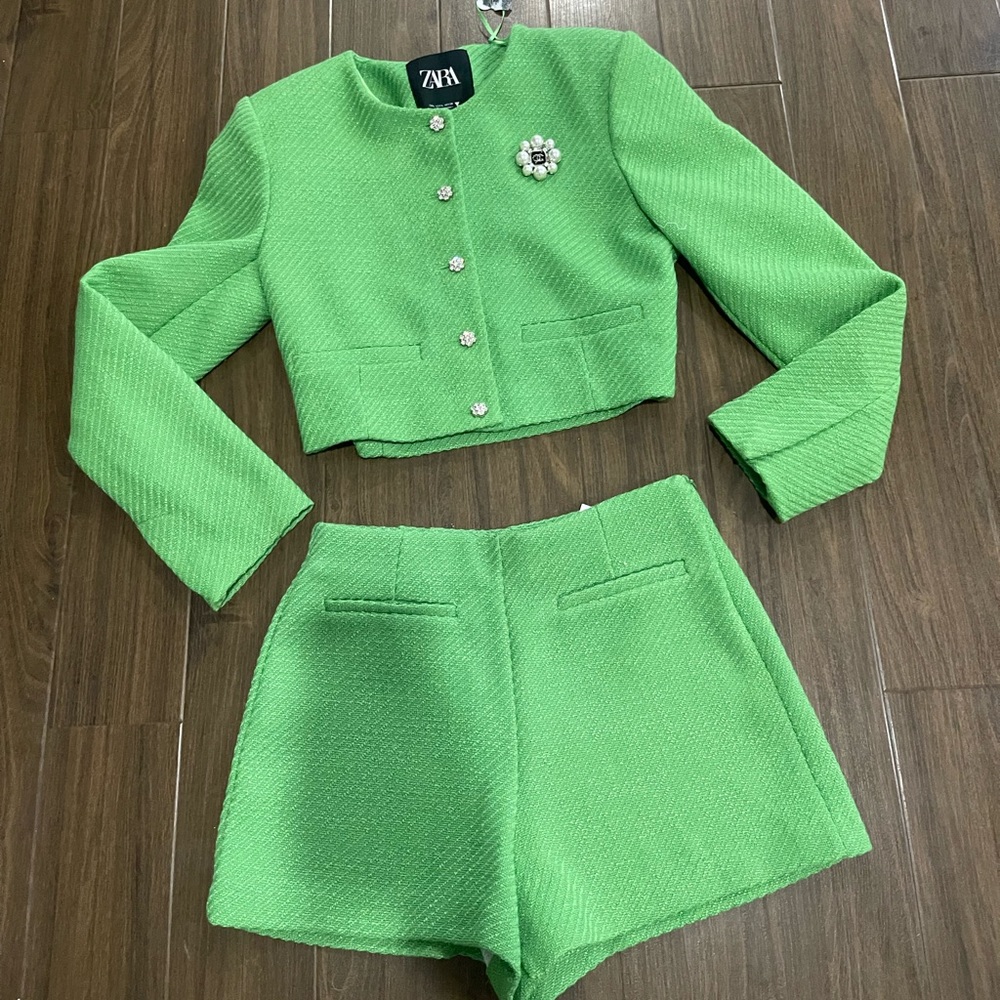Zara Bright Green Cropped Blazer and High-Waist Shorts Set